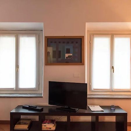 Appartement Hidden Retreat - Duomo à Milan Extérieur photo