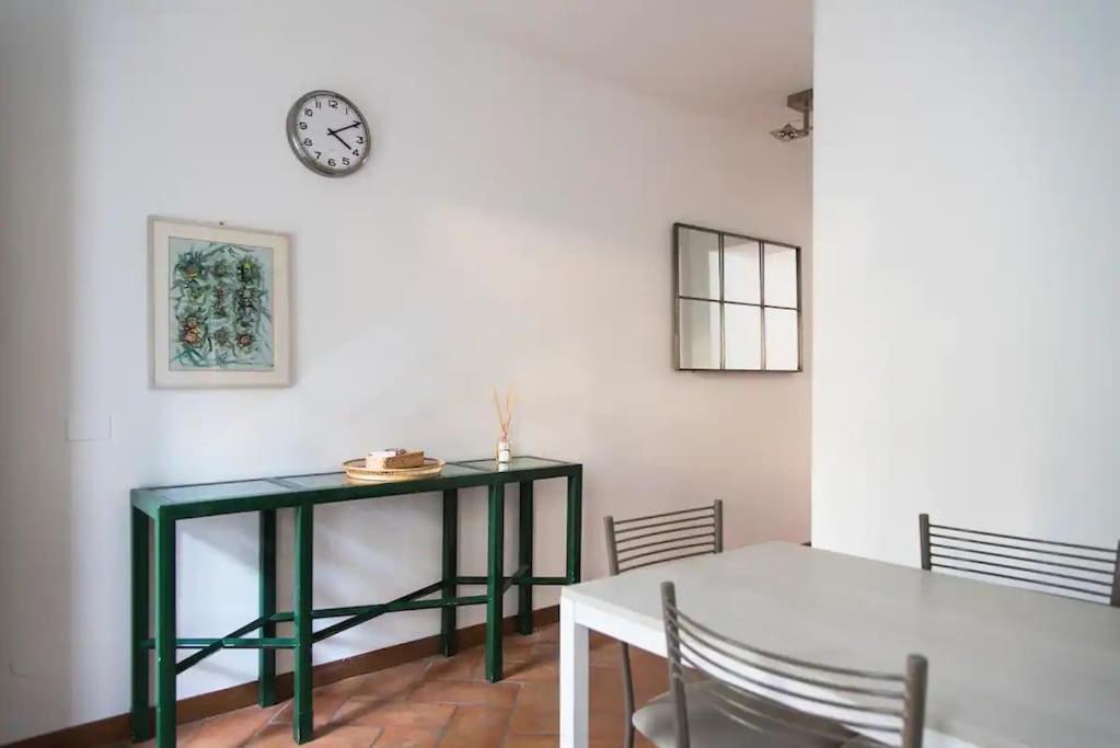 Appartement Hidden Retreat - Duomo à Milan Extérieur photo