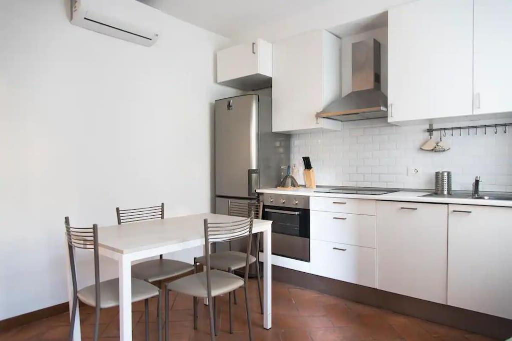 Appartement Hidden Retreat - Duomo à Milan Extérieur photo